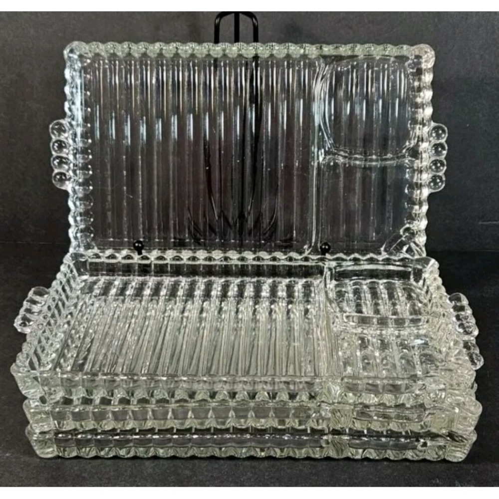 Vintage Hazel-Atlas 1305 Set of 4 Each Ball & Ribbed Rectangular Snack Plates‎